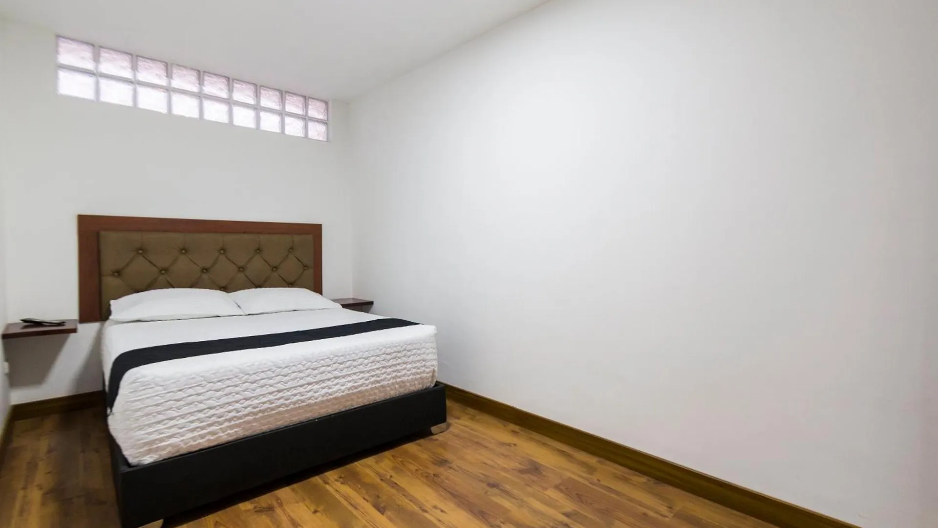Hotel Casa Botero 104 location